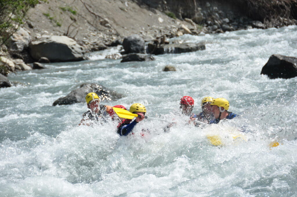 Nice seulement à 2h30 de l'Ubaye pour une descente en rafting sport